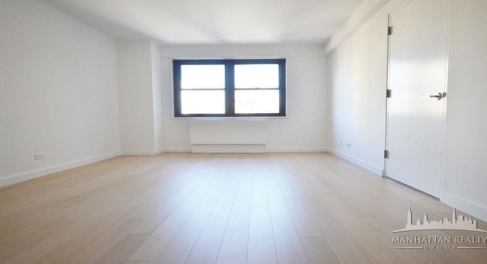 1st image of 222 E 39th St #7BB