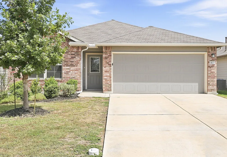 2677 McCrae