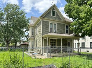 2204 6th St NE, Minneapolis, MN 55418
