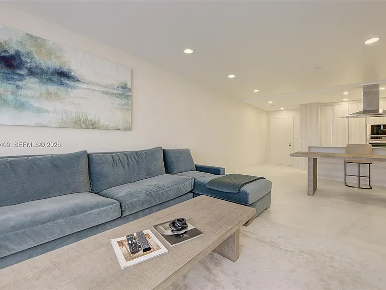 600 Three Islands Blvd #403 — Photo 12