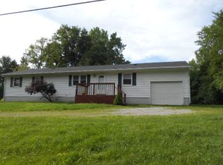 1896 Snyder Rd, Willard, OH 44890