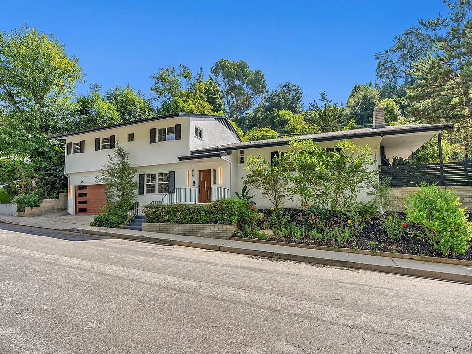 15440 Hamner Dr