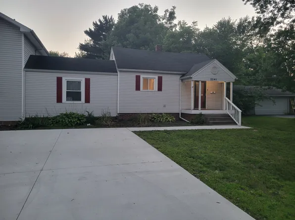 2241 Vaness Dr, Toledo, OH 43615