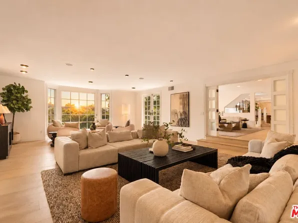 9315 Beverly Crest Dr, Beverly Hills, CA 90210