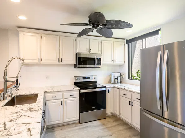 78-6920 Alii Dr APT 133, Kailua Kona, HI 96740