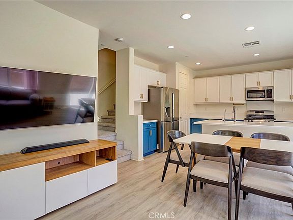 5th image of 8769 Celebration St