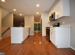 4718 Deer Run Ct, Alexandria, VA 22306