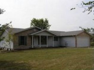 958 Crider Ln, Union, MO 63084