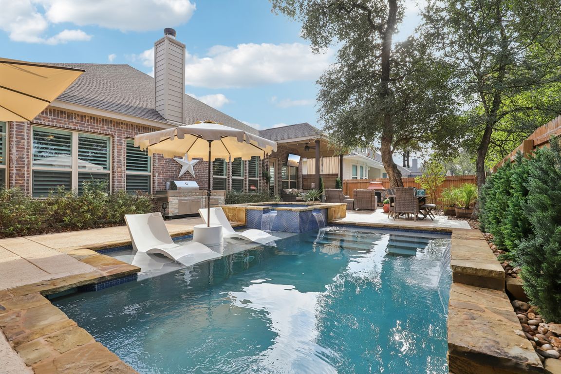 next background image