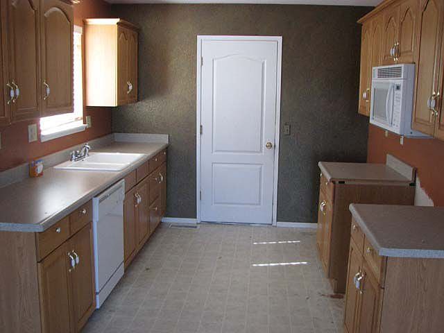 2nd image of 10645 Sunset Ridge Dr