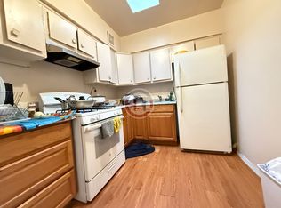 1409 Glover St FLOOR 3, Bronx, NY 10462