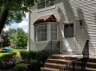 701 Wedgewood Cir #701, Flemington, NJ 08822