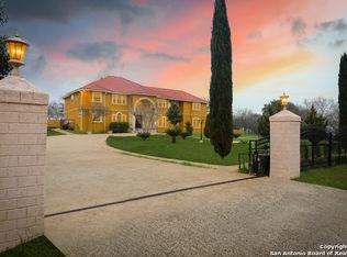 539 Oak Knoll Dr, San Antonio, TX 78228