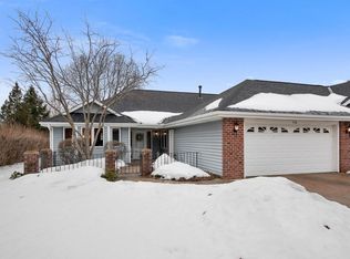 1116 Lois Ct, Shoreview, MN 55126