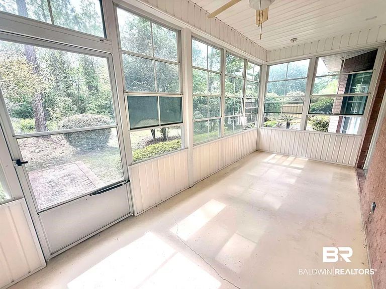 4216 Antigua Ct — Photo 27
