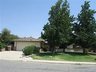 3608 Felton St photo 1