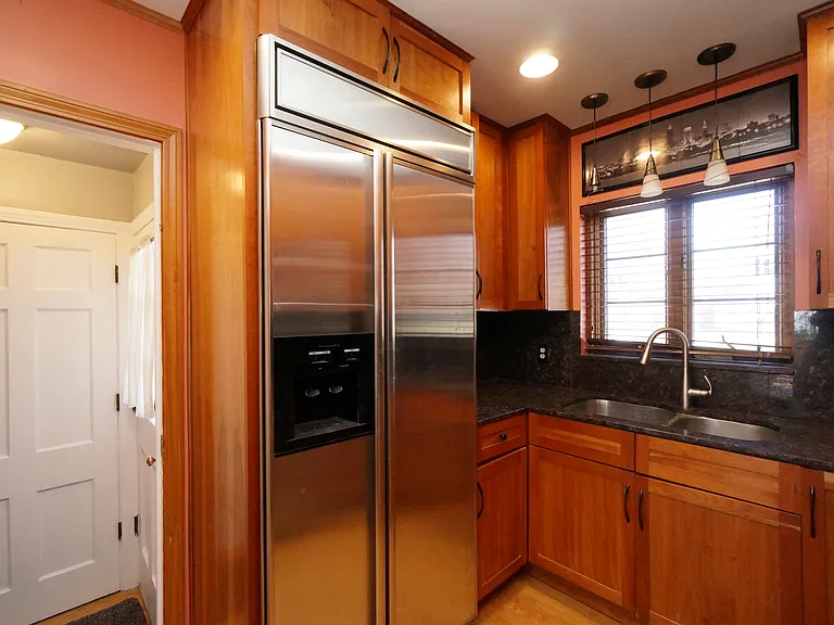 1326 Cleveland Heights Blvd — Photo 11