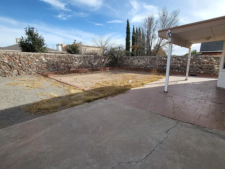 7528 Luz De Lumbre Ave — Photo 31