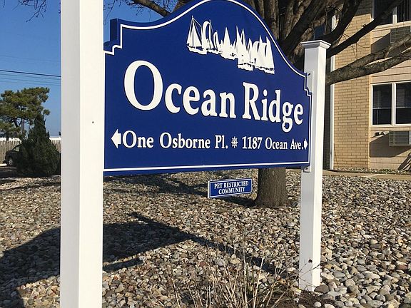 3rd image of 1187 Ocean Ave Unit 13