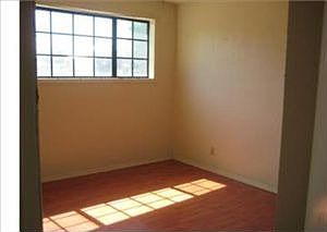 5th image of 2064 N Macy St