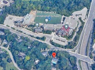 51 Bayview Wood, Toronto, ON M4N 1R9