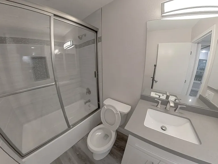 Full bathroom