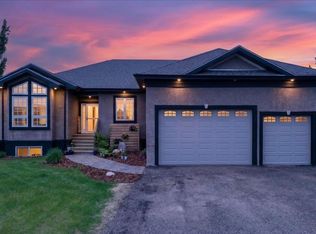 3705 50th St, Gibbons, AB T0A 1N1