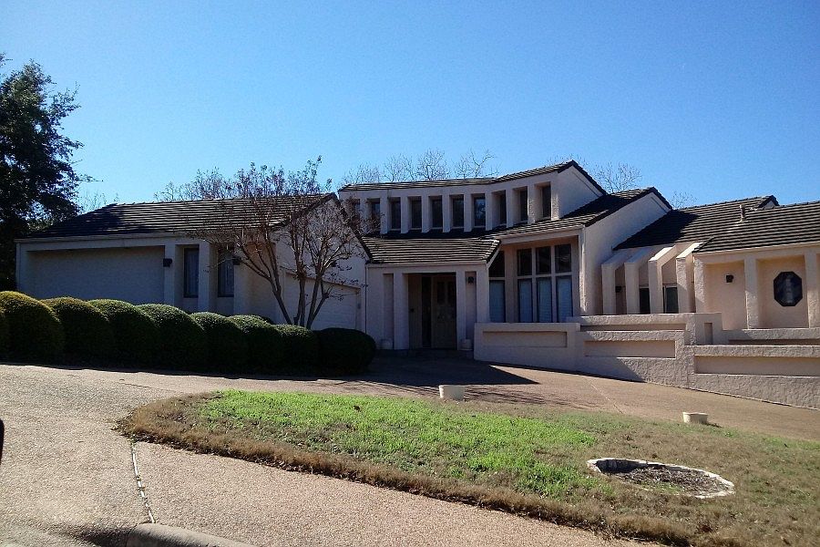 1st image of 4305 Hyridge Dr