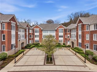 1220 Crescent Pl APT 1K, Pittsburgh, PA