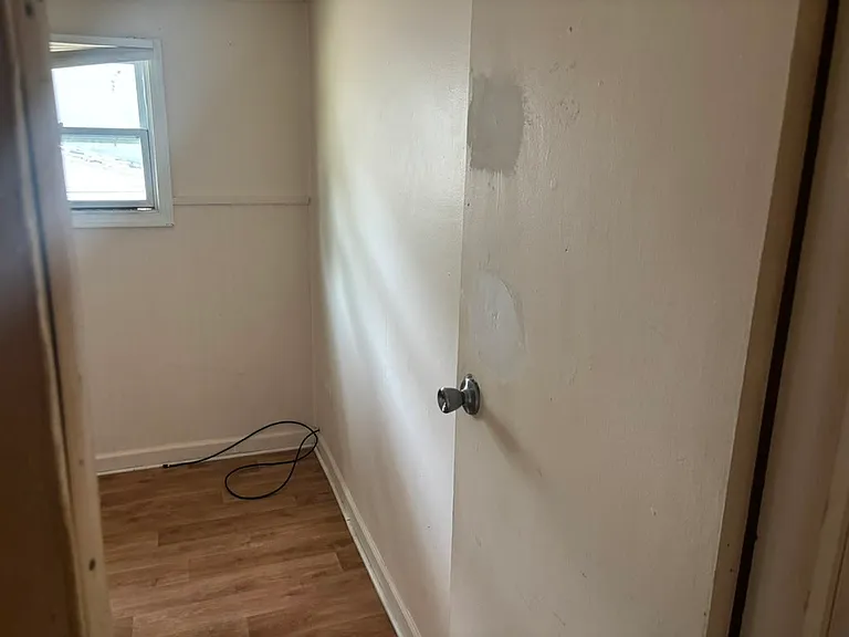 1501 W 4th St #14 — Photo 5