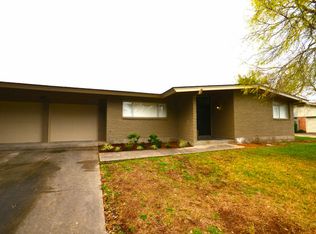 320 Troy Dr, Corpus Christi, TX 78412