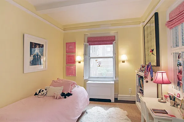 Sold by Corcoran | media 15