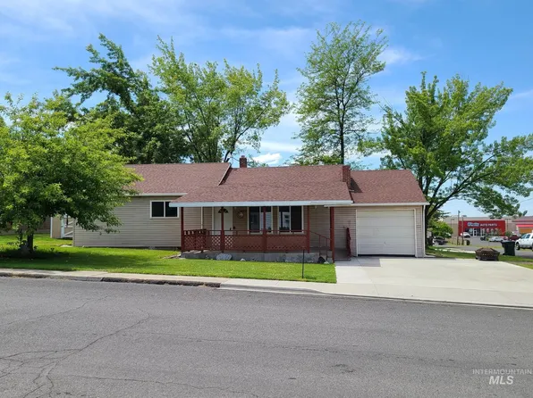 402 S D St, Grangeville, ID 83530
