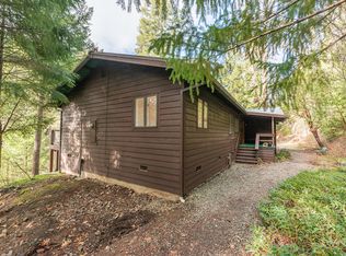 540 Lost Bridge Rd, Lewiston, CA 96052