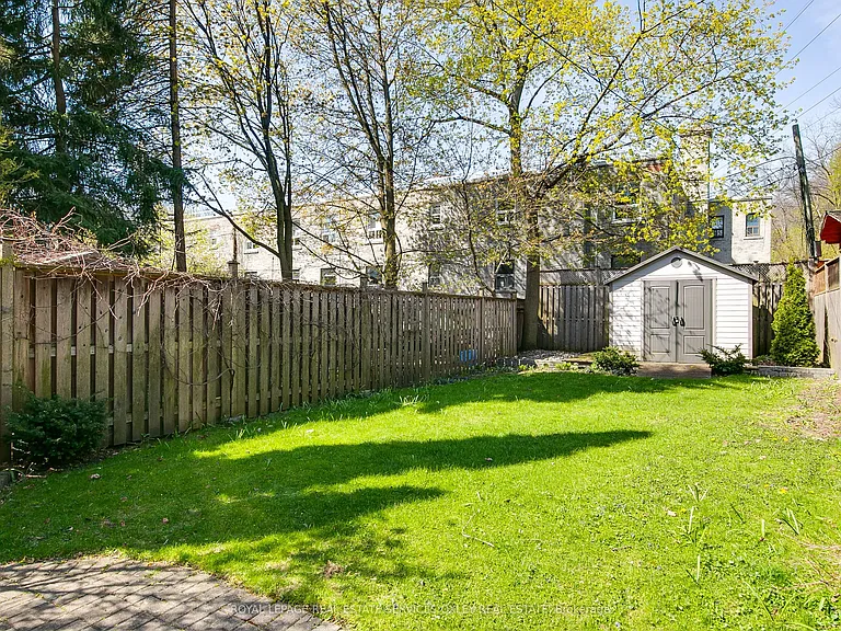 6 Jean St — Photo 36