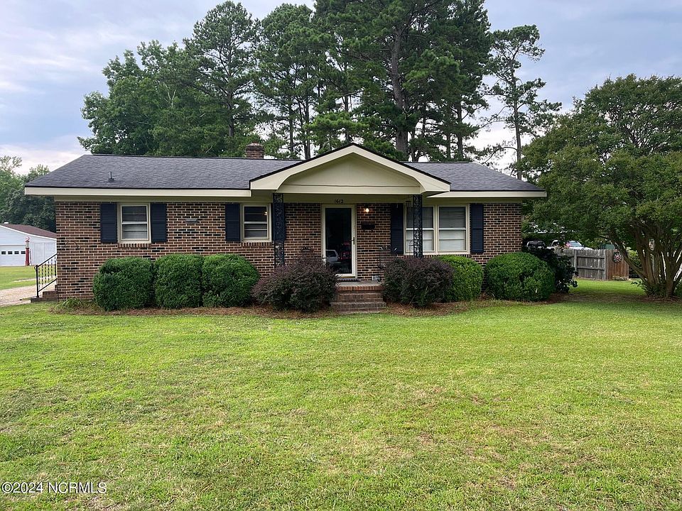 1st image of 1612 Woodlawn Drive