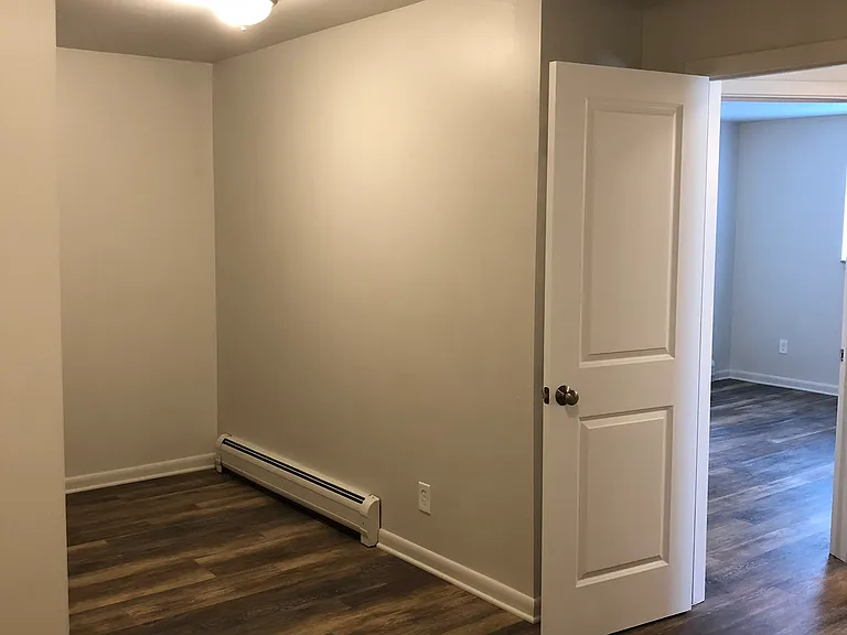 619 Oak St #4 — Photo 17