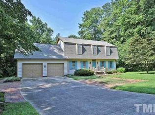 1605 Bowdoin Dr, Raleigh, NC 27615