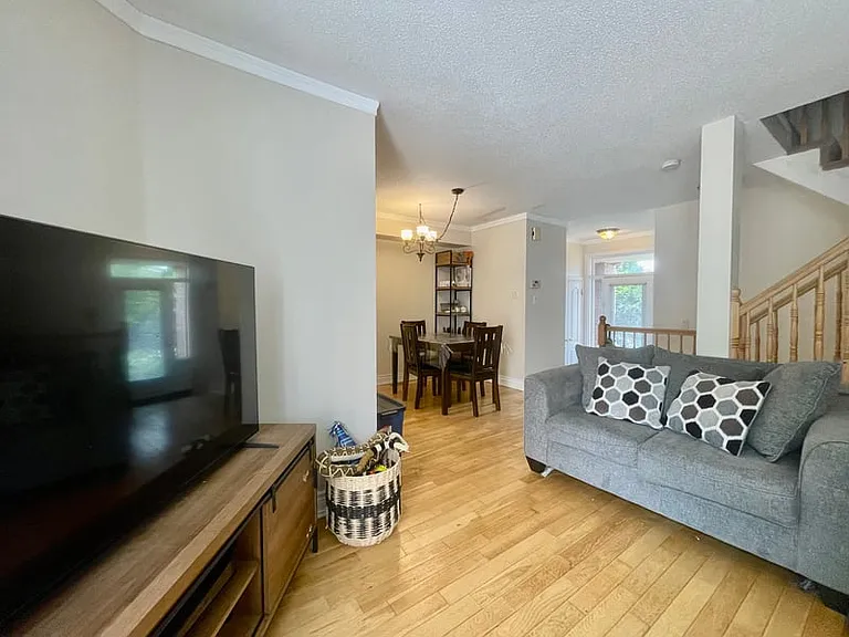 242 Windhurst Dr — Photo 6