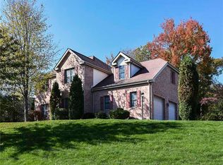 4976 Oakhurst Ave, Gibsonia, PA