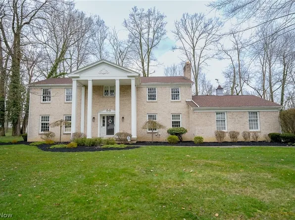 3726 Barber Dr, Canfield, OH 44406