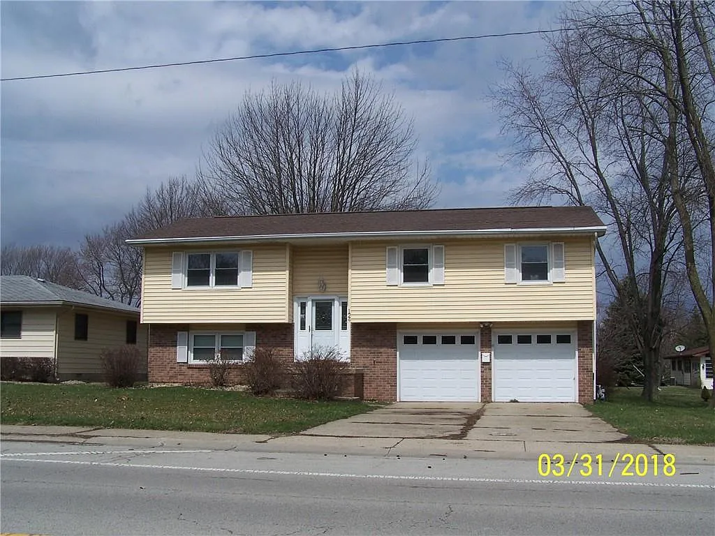 124 W Ash Ave photo 1