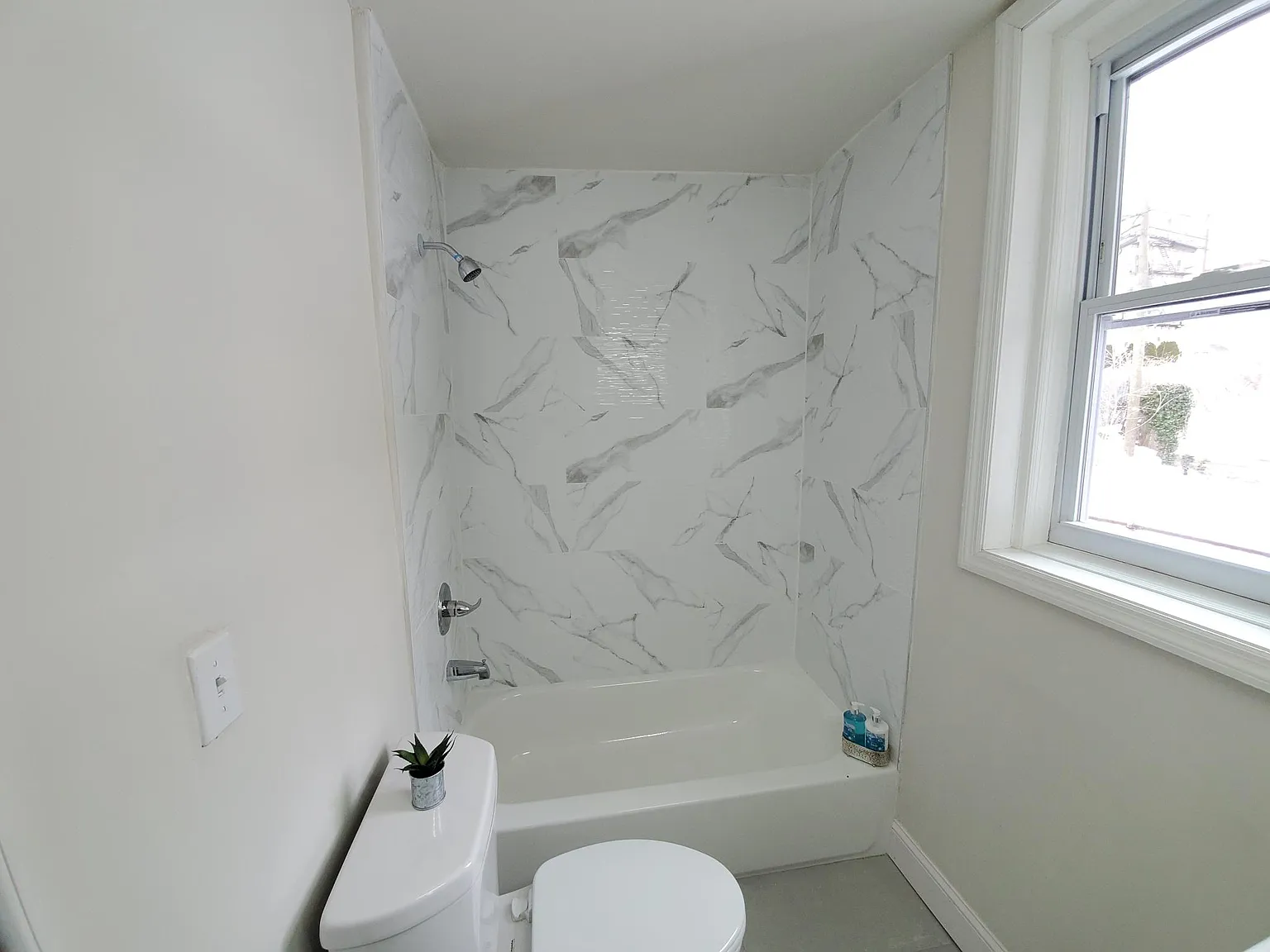 1 bed, 1200 sqft, $1,699 — Photo 4
