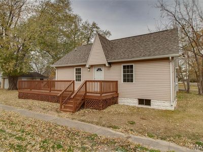 123 N Sawyer St, Wilsonville, IL, 62093
