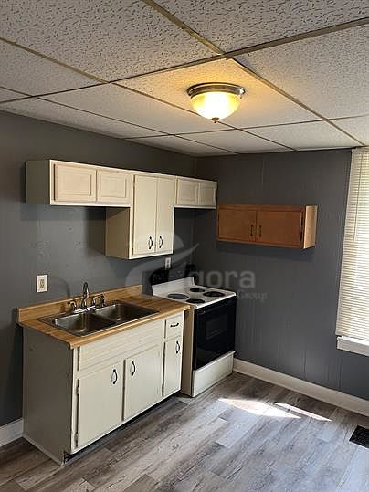 1st image of 505 Troy St #3