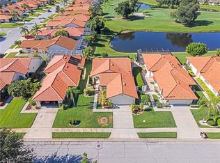 4318 Murfield Dr E, Bradenton, FL 34203