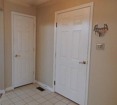 4th image of 53 Sovereign Cir APT B