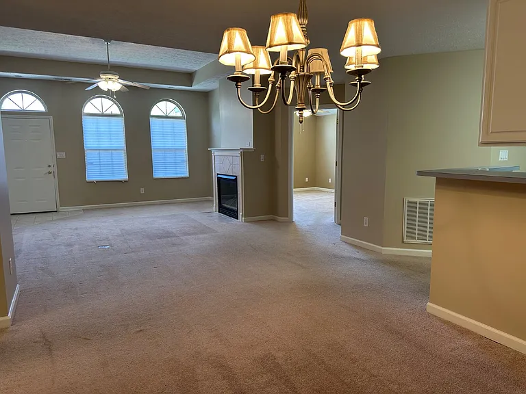 7686 Briarstone Ln — Photo 26