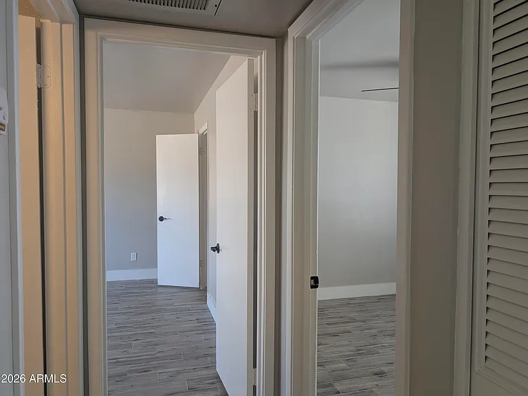 1222 W Auburn Dr — Photo 22