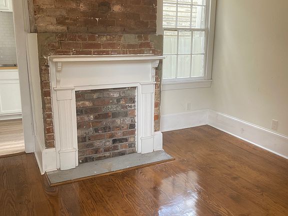 2nd image of 1630 1st St